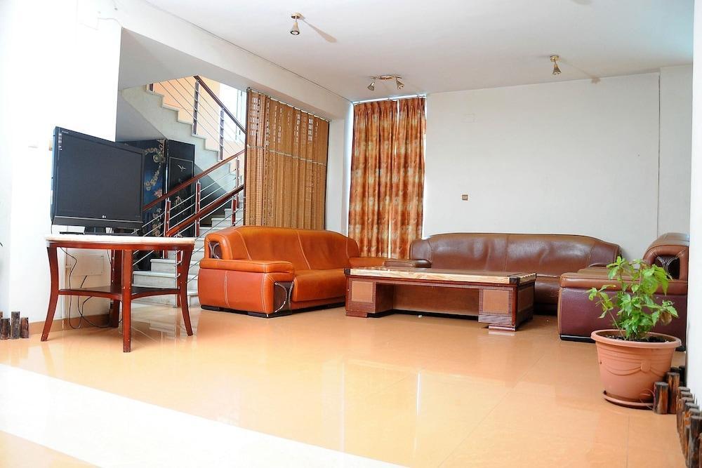 Dimitri Hotel Аддис-Абеба Экстерьер фото