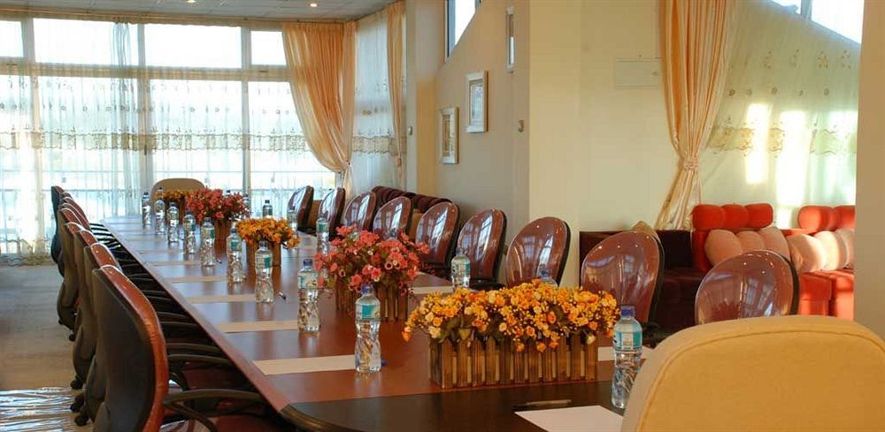 Dimitri Hotel Аддис-Абеба Экстерьер фото